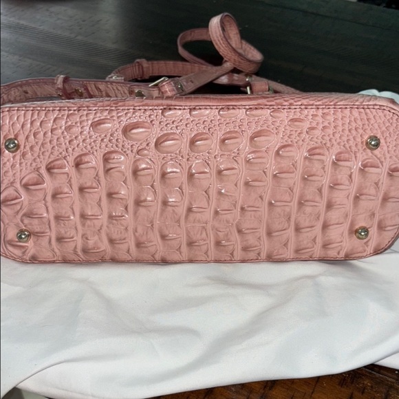 Brahmin Mini Asher Coral Poppy
Melbourne Leather Tote Bag Purse 🩷 - Picture 9 of 17